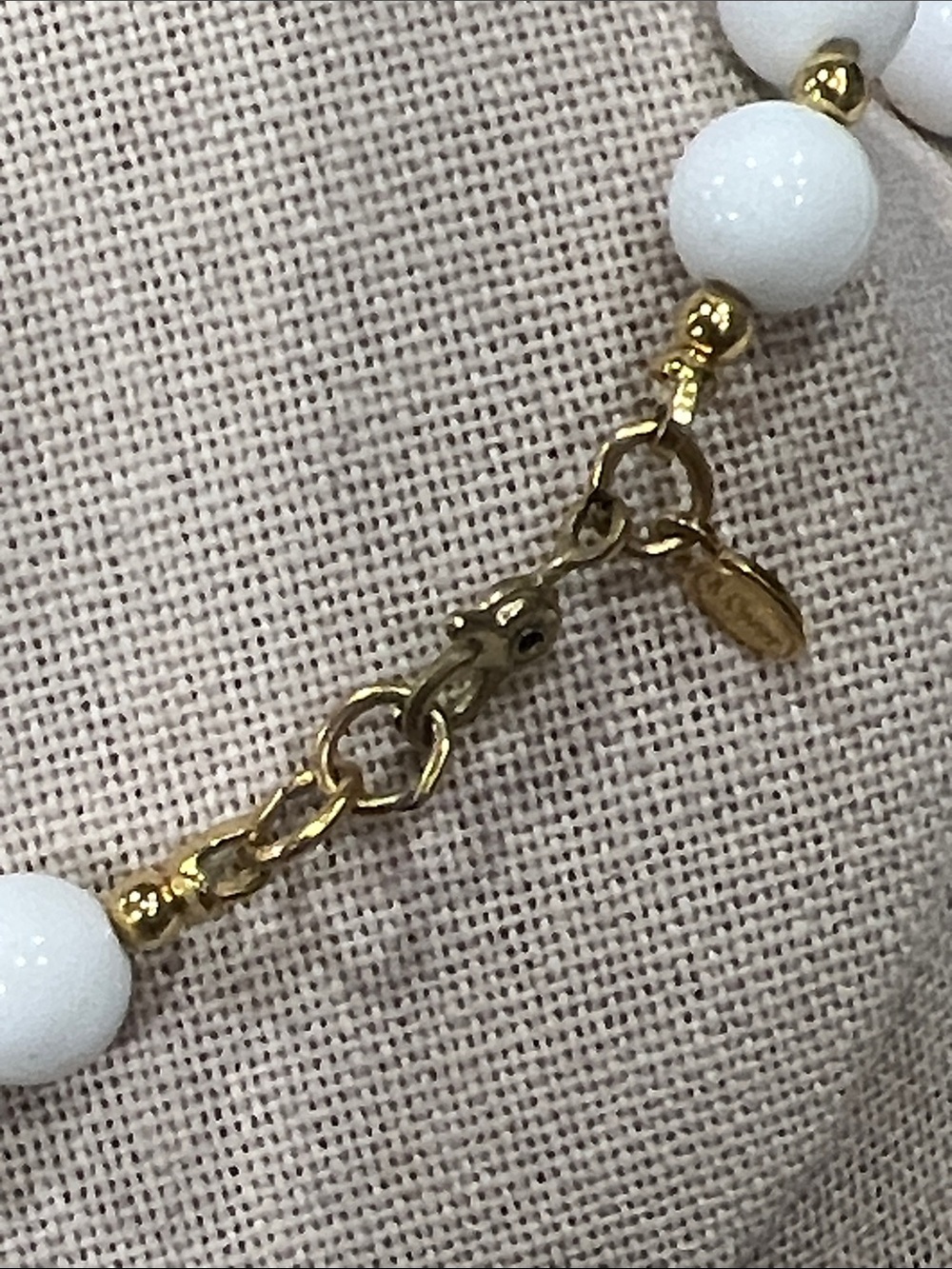 Vintage Monet White Bead Necklace with Gold Accents - Picture 6 of 9